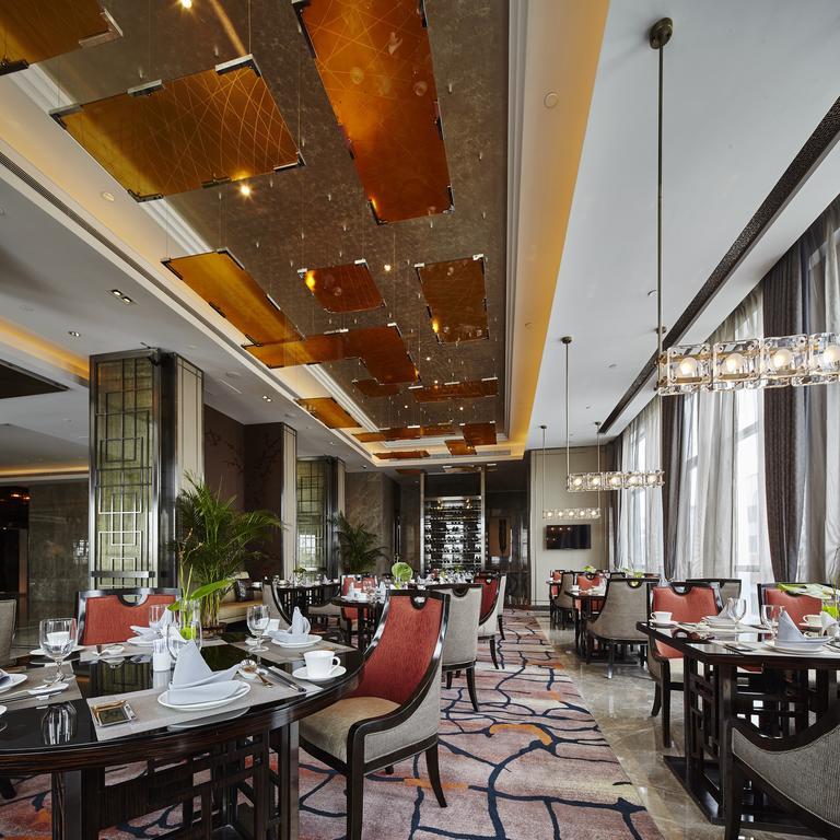 Wanda Realm Hotel Дунъин Экстерьер фото